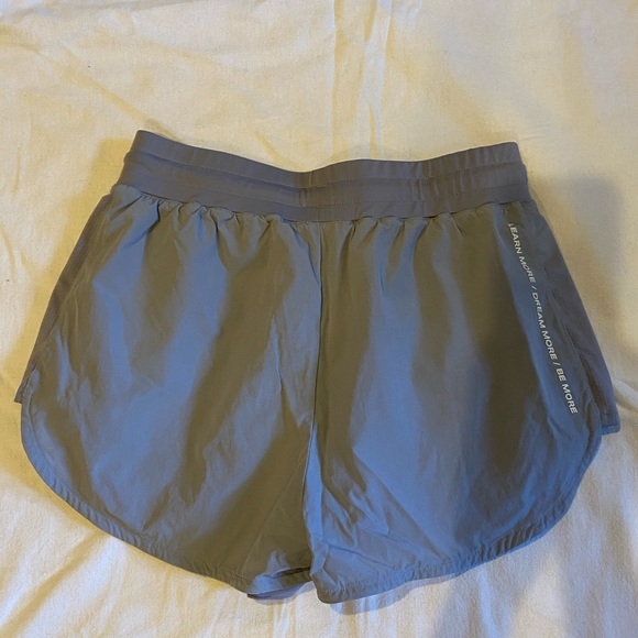 Alphalete shorts - Picture 2 of 8